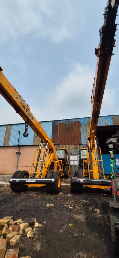 Escorts Mobile Cranes Fleet